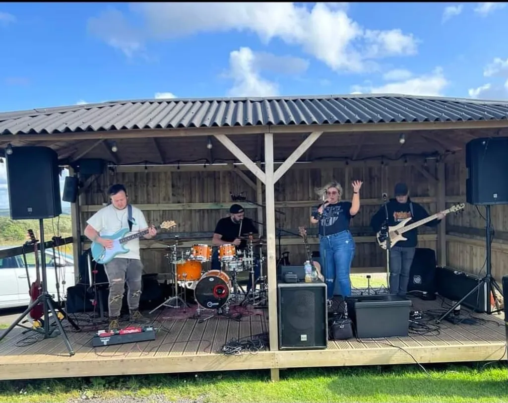 Feature illustration